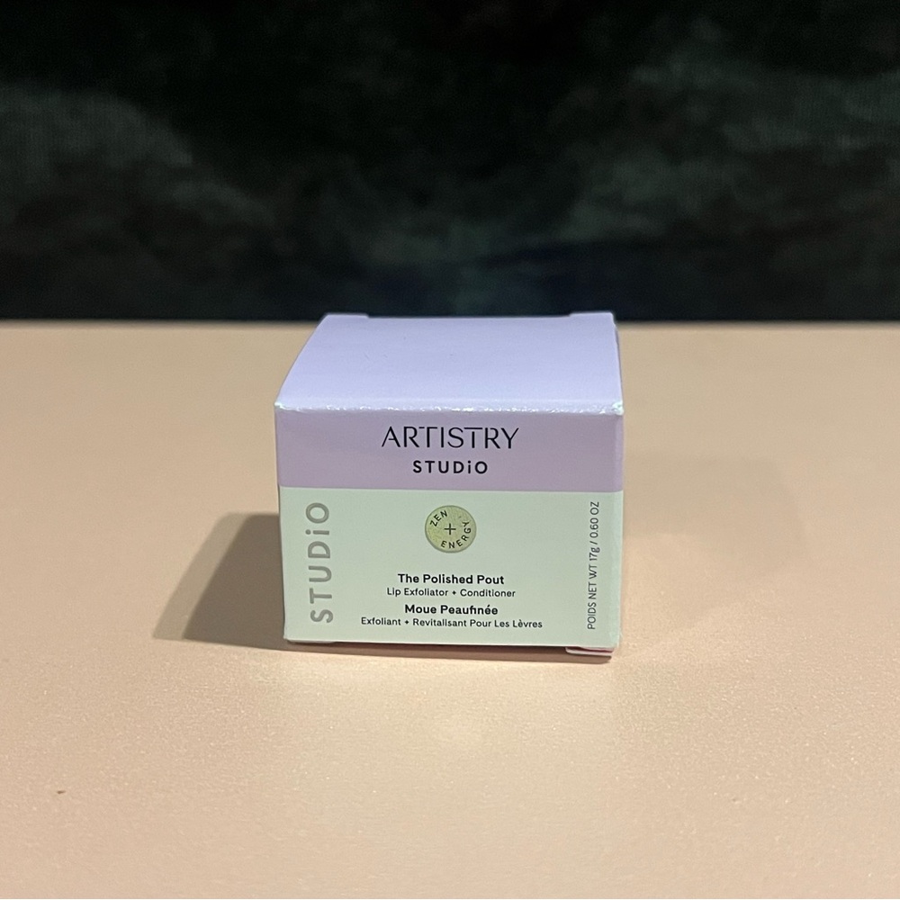 Artistry Studio The Polished Pout Lip Exfoliator + Conditioner